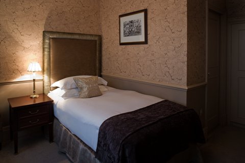 Haunted Hotels London | The Cadogan